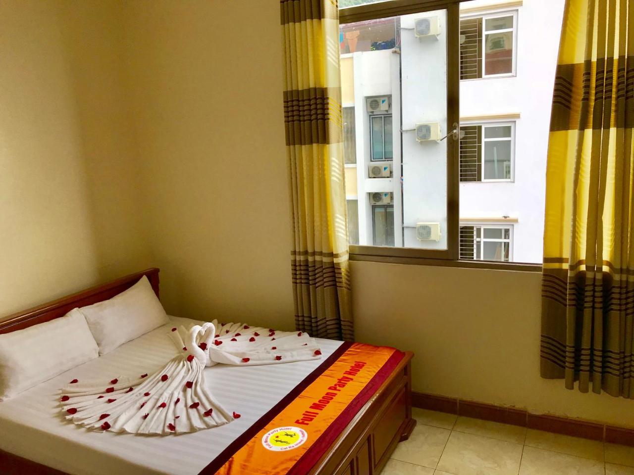 Full Moon Party Hotel 하이퐁 외부 사진