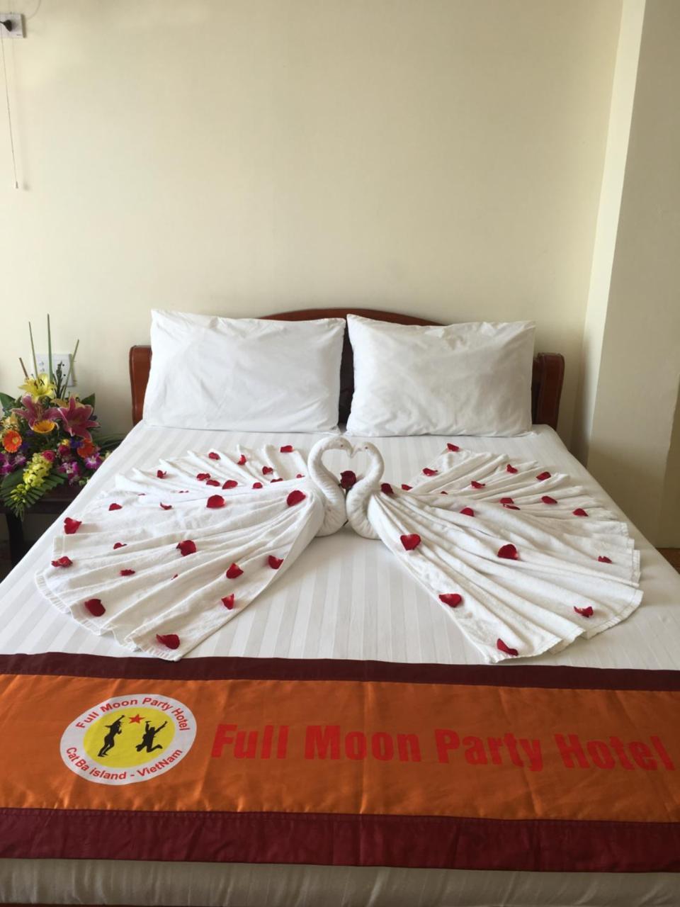 Full Moon Party Hotel 하이퐁 외부 사진